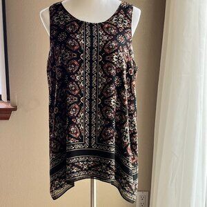Max Edition, Large ladies sleeveless top.